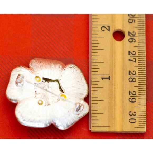 Vintage Simple Flower Brooch - O27 - Picture 2 of 2